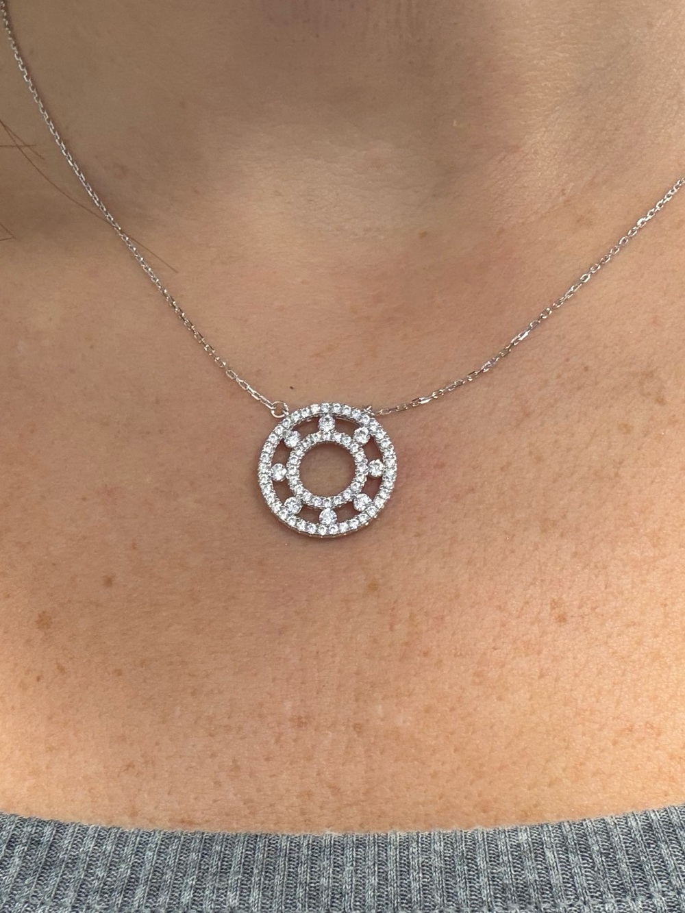 Suzy Levian Sterling Silver White CZ Halo Circle Necklace NWT